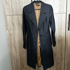 Jean Banic Coat
Barely used